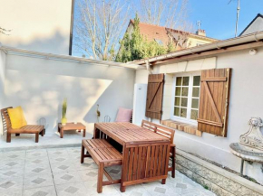 3 bedrooms house - garden - Parking, Antony Center near Paris and Orly